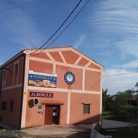 Albergue De Las Estrellas Наварете Екстериор снимка
